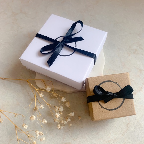 🎉HP🎉 Hamsa Hand Evil Eye Necklace | Gold Filled - Picture 5 of 5